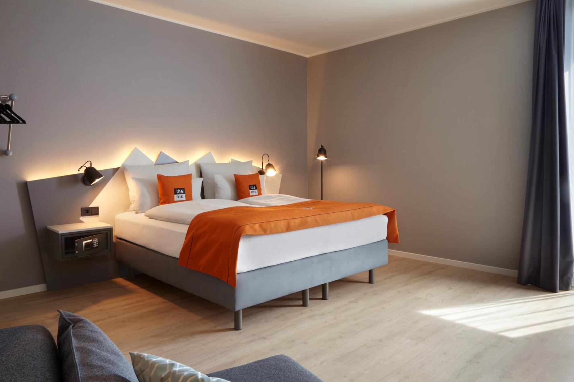 Holiday Inn - The Niu, Hub Dusseldorf Messe By Ihg Eksteriør billede